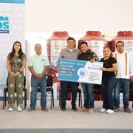 Entrega Salomón Jara tinacos a familias de Oaxaca de Juárez para enfrentar estiaje